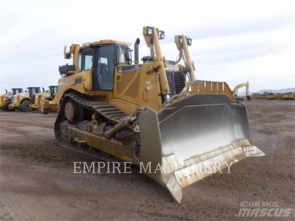 CAT D8T 履帶推土機