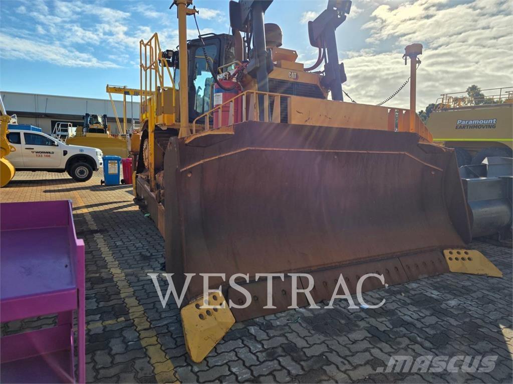 CAT D8T 履帶推土機