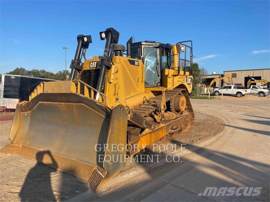 CAT D8T 履帶推土機