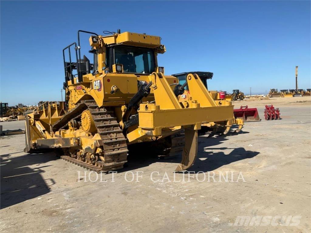 CAT D8T 履帶推土機