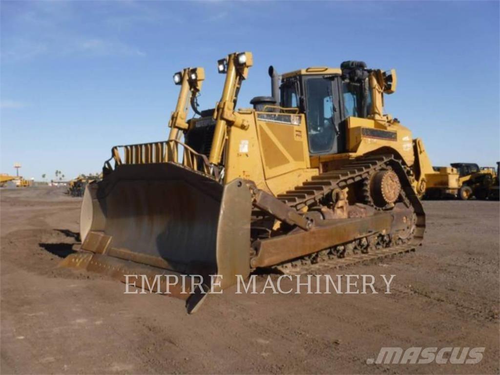 CAT D8T 履帶推土機
