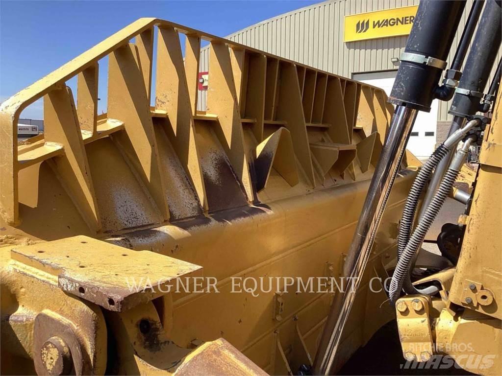 CAT D8T 履帶推土機