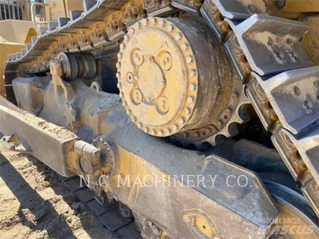 CAT D8T 履帶推土機