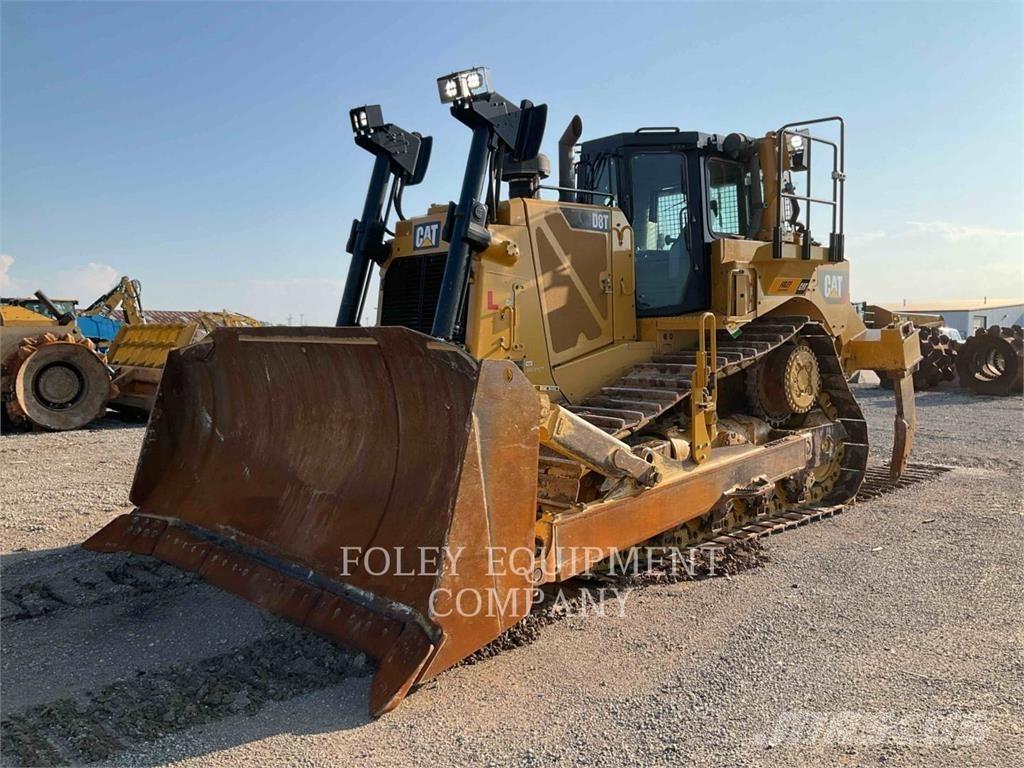 CAT D8T 履帶推土機