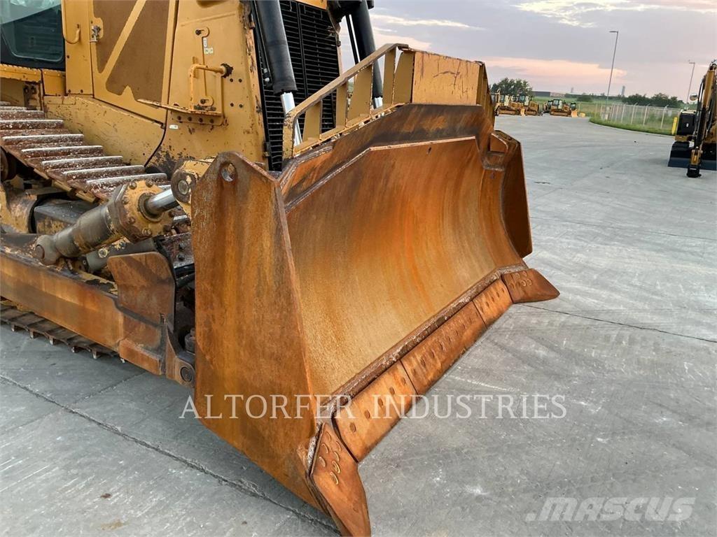 CAT D8T R 履帶推土機