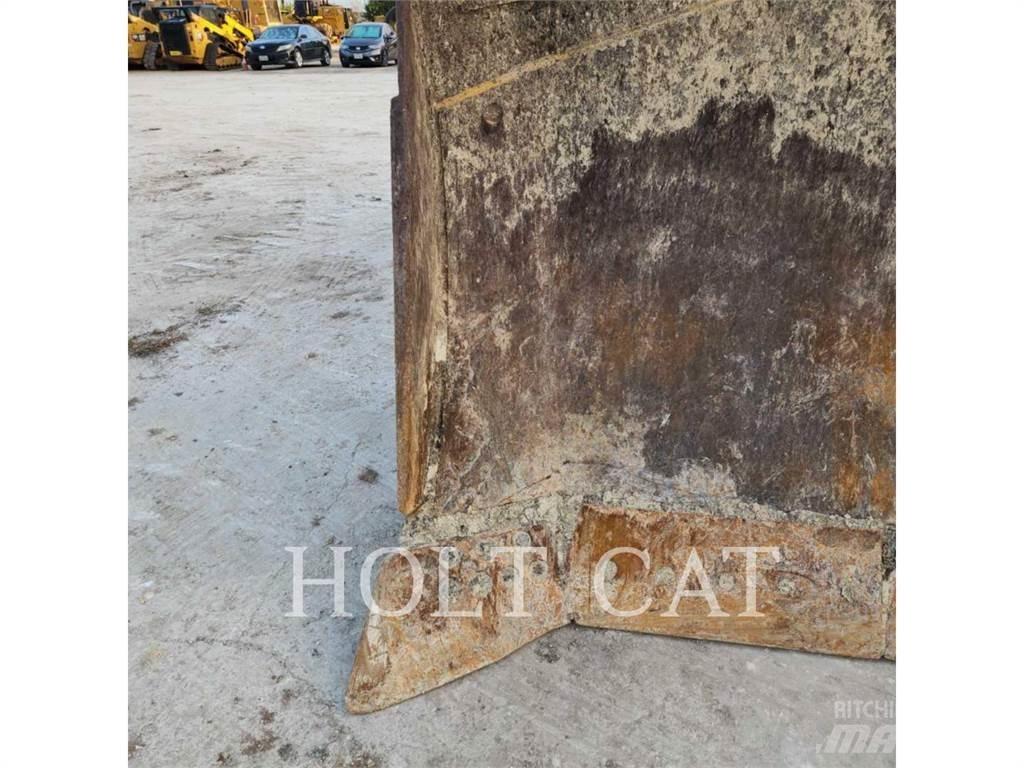 CAT D8T SS 履帶推土機