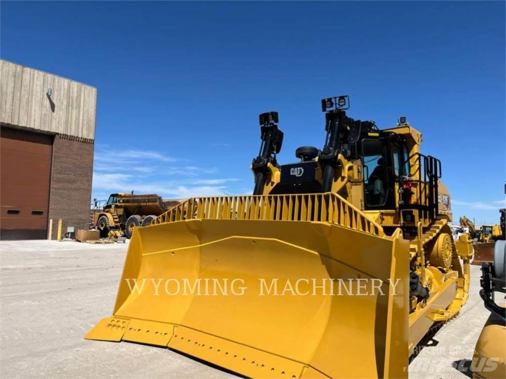 CAT D9 履帶推土機