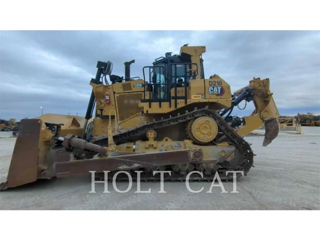 CAT D9 履帶推土機