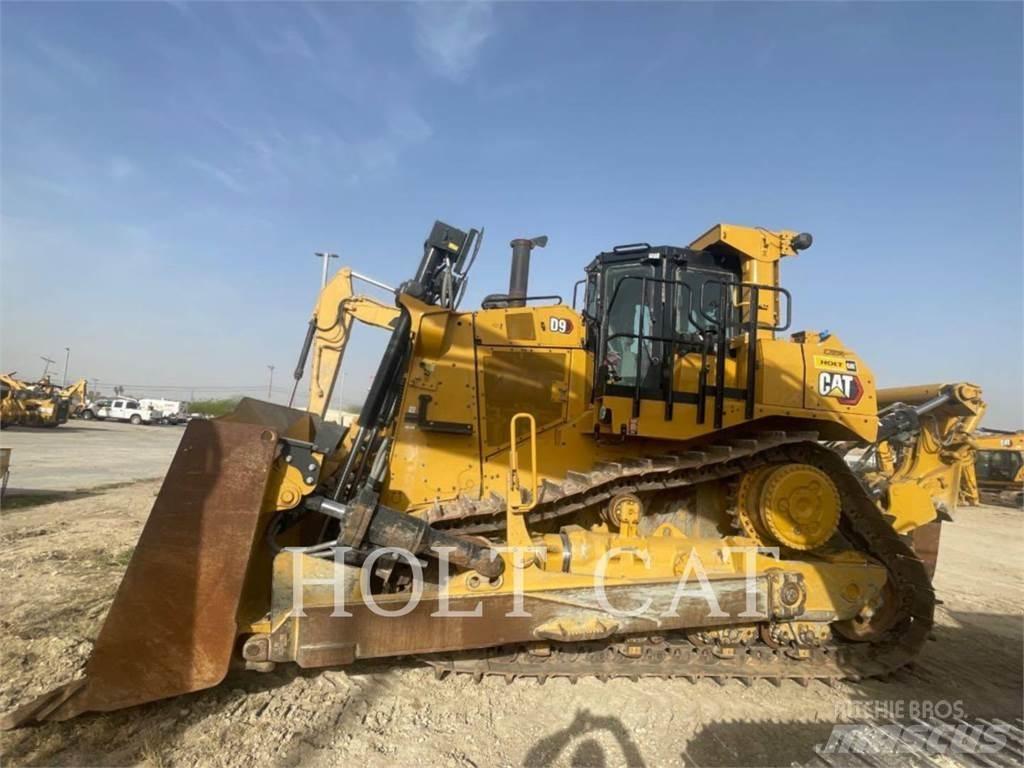 CAT D9 履帶推土機