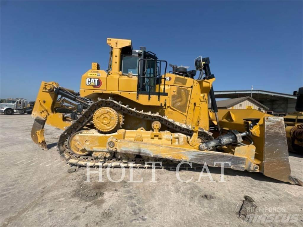 CAT D9 履帶推土機