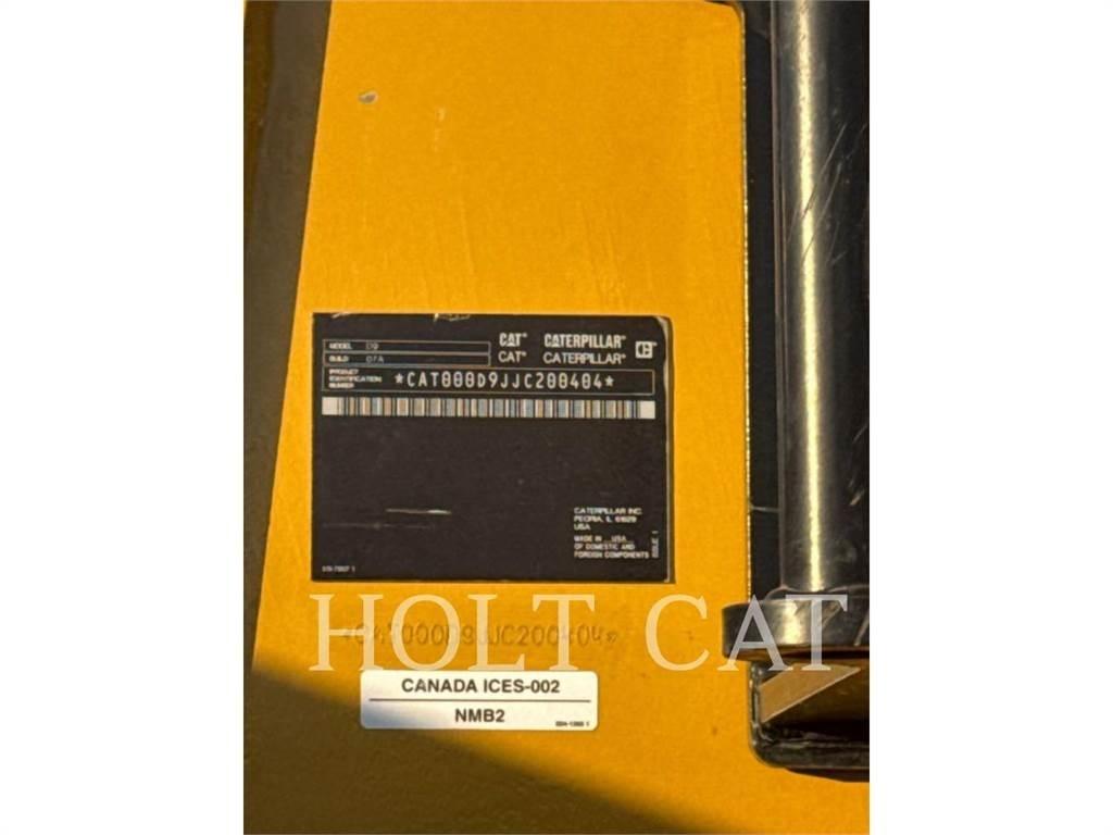 CAT D9 履帶推土機