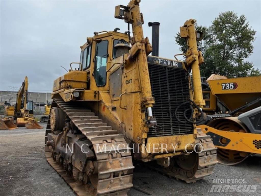 CAT D9N 履帶推土機