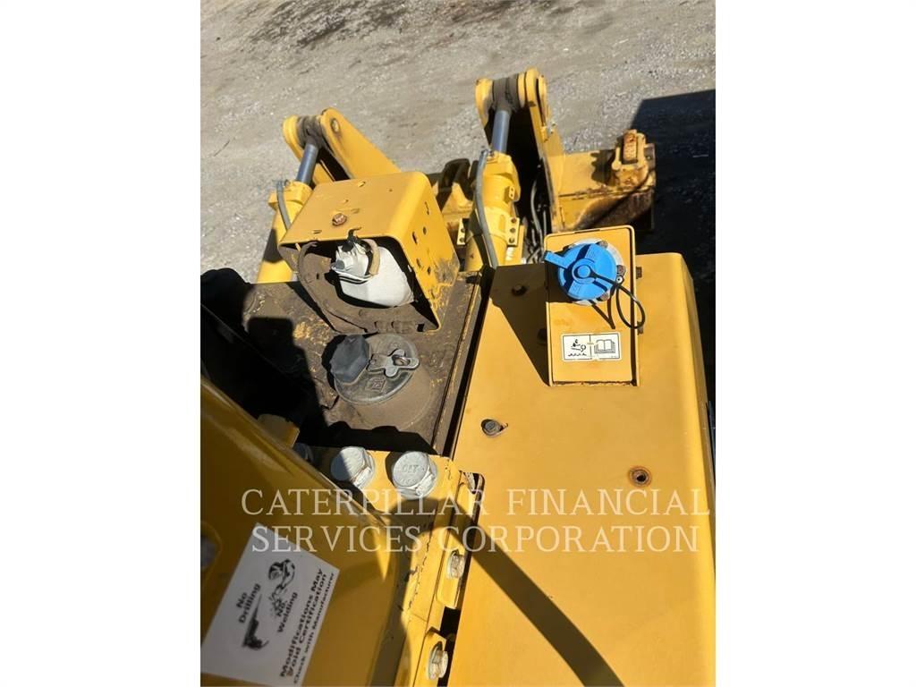 CAT D9T 履帶推土機