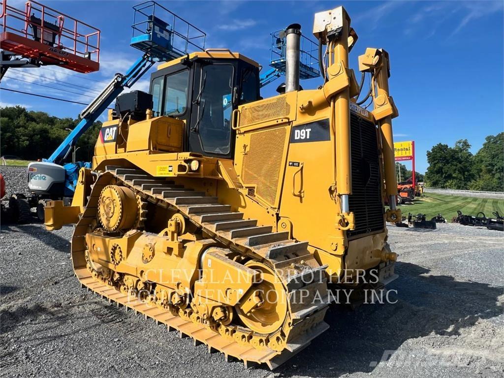 CAT D9T 履帶推土機