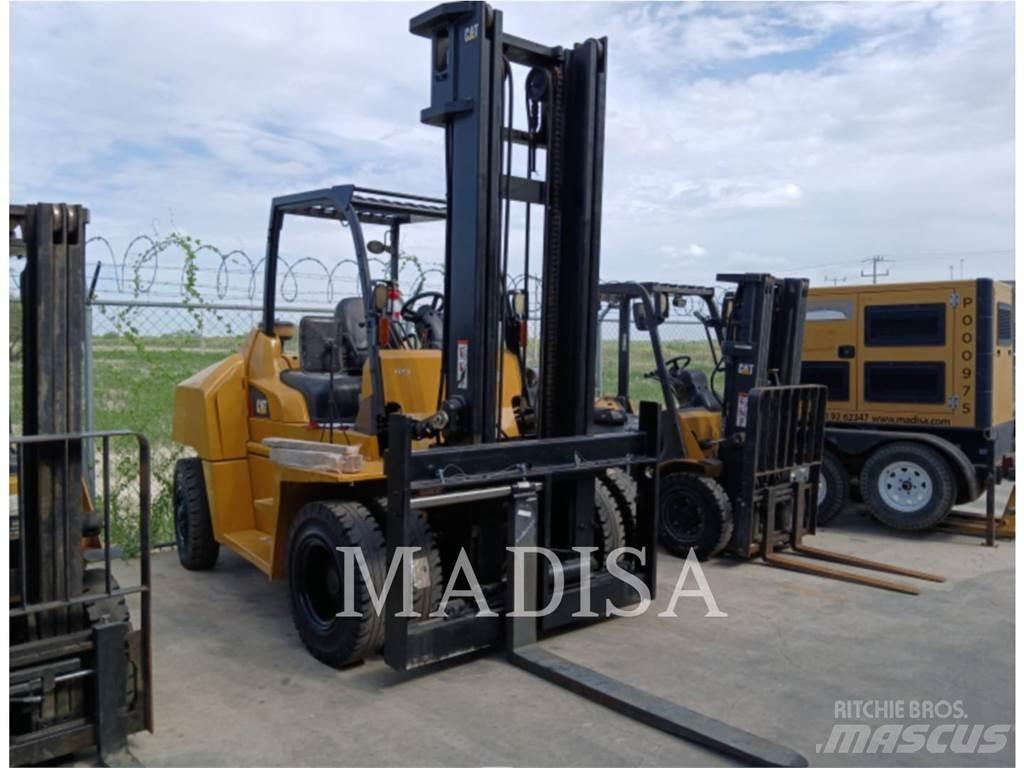 CAT DP70NM 柴油卡車
