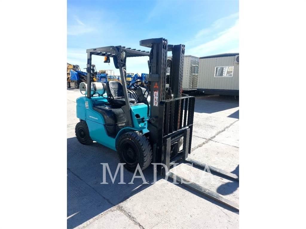 CAT FG30N5-LE 堆高機(叉車)-其他