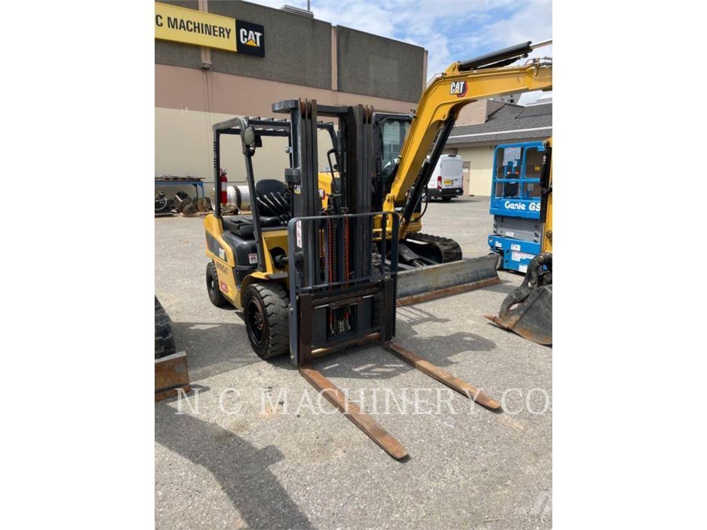 CAT GP30N5 液化石油氣LPG卡車