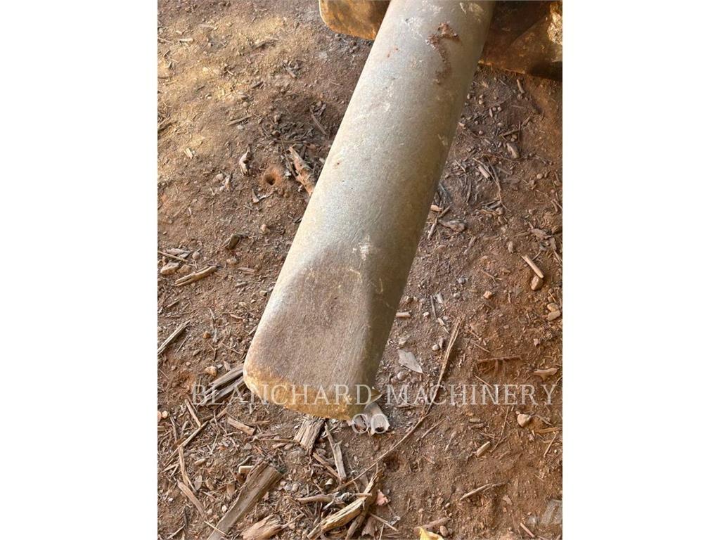 CAT H120GC 鐵鎚/碎石機