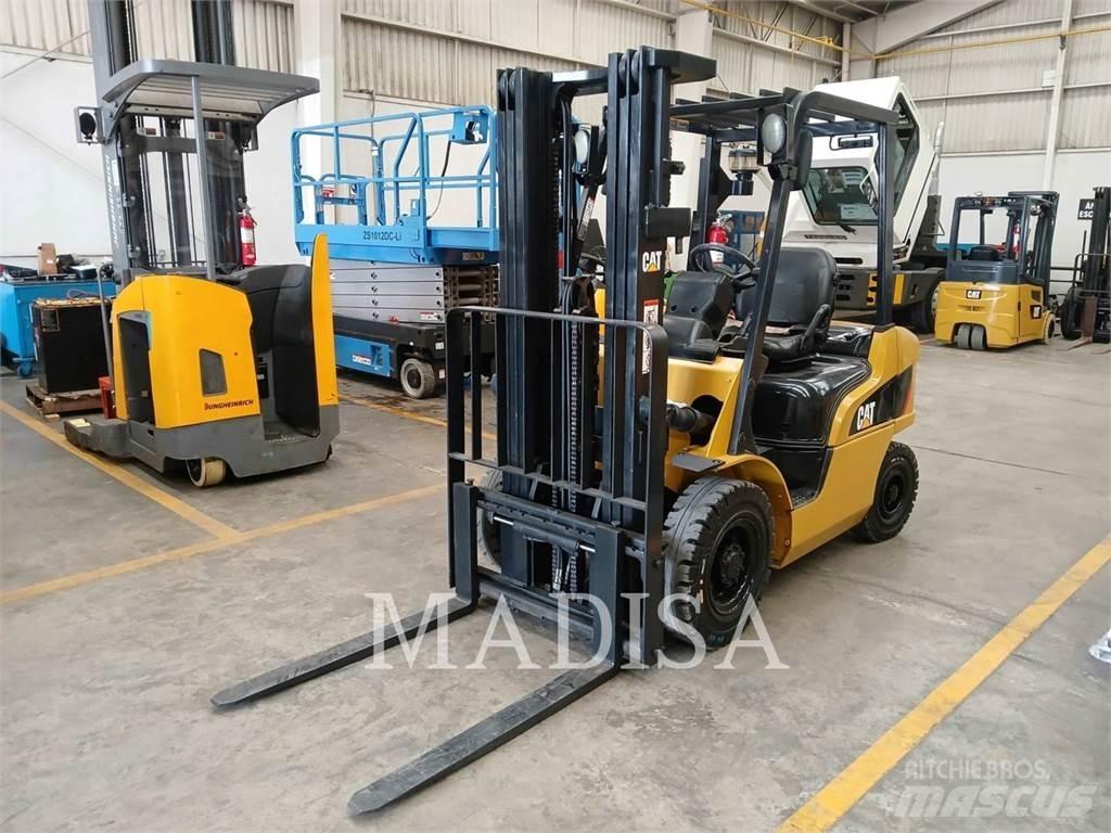 CAT LIFT TRUCKS DP25NM5 堆高機(叉車)-其他
