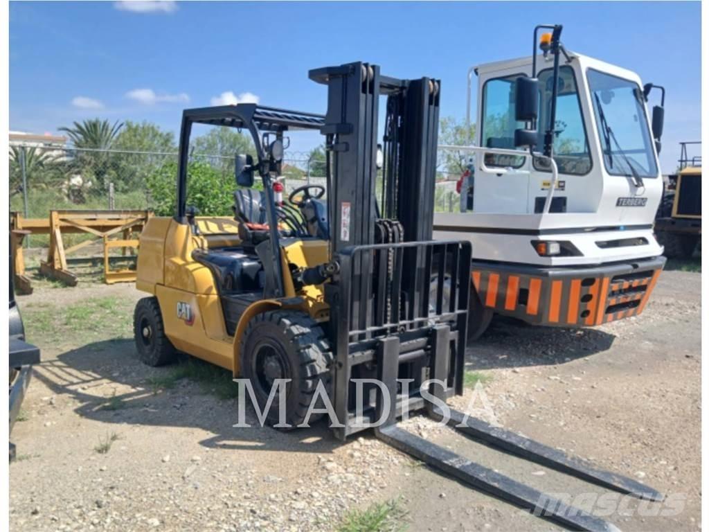 CAT LIFT TRUCKS DP50CNM 柴油卡車