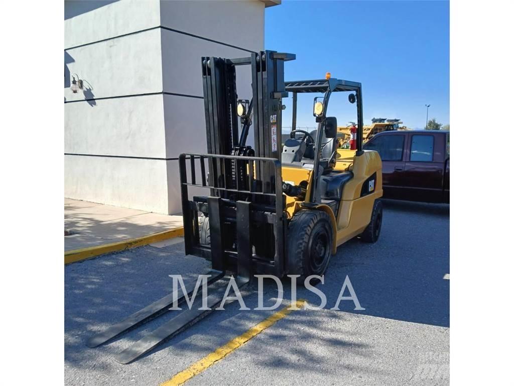 CAT LIFT TRUCKS DP50NM 柴油卡車