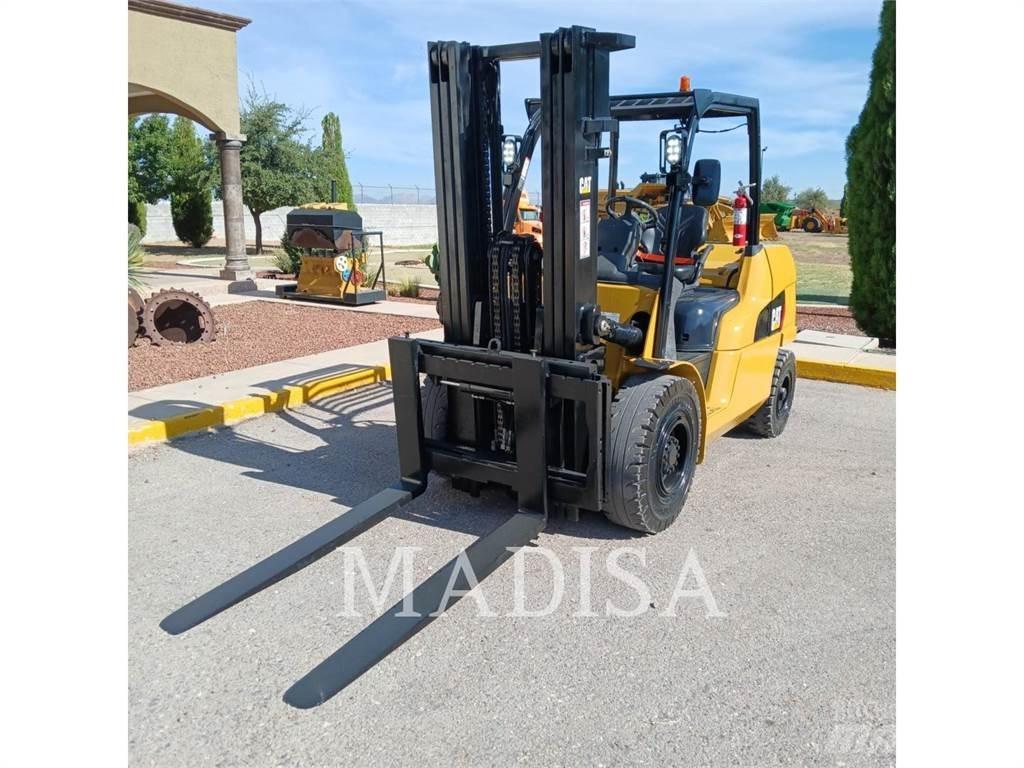 CAT LIFT TRUCKS DP50NM 柴油卡車