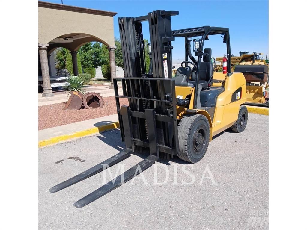 CAT LIFT TRUCKS DP50NM1 柴油卡車