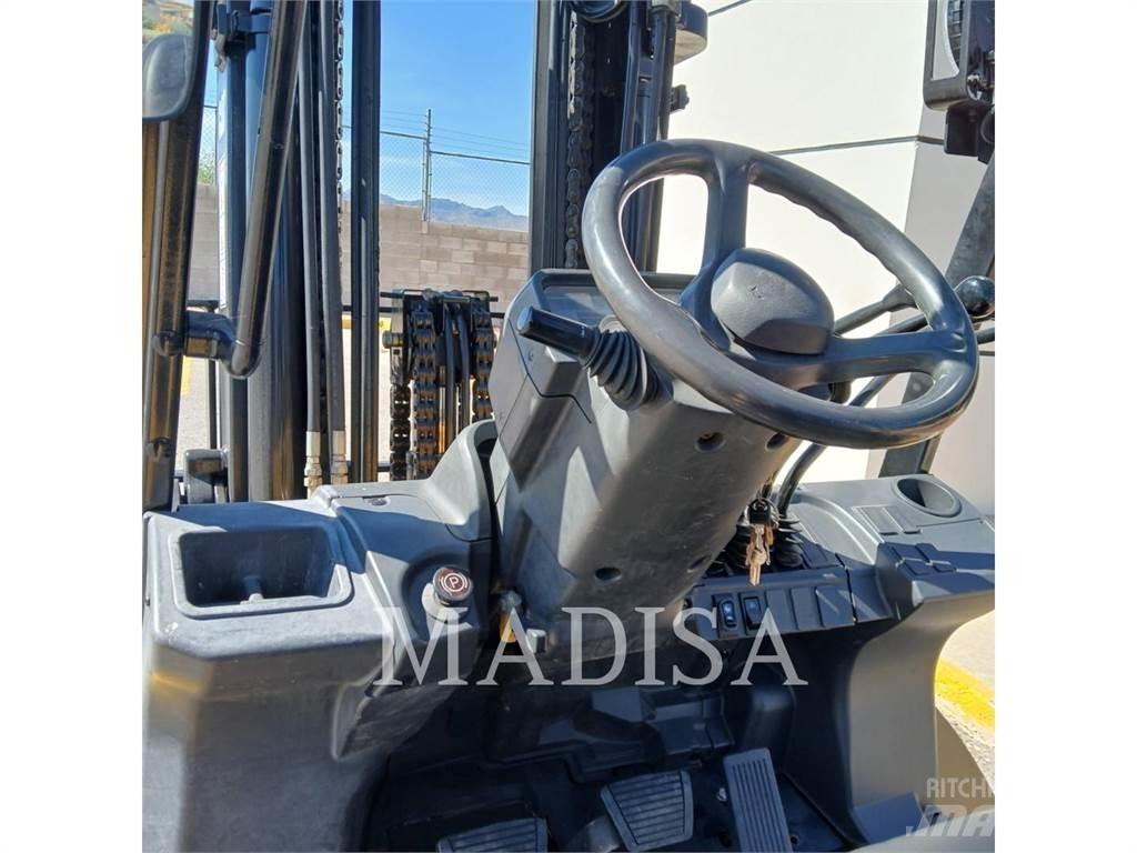 CAT LIFT TRUCKS DP50NM1 柴油卡車