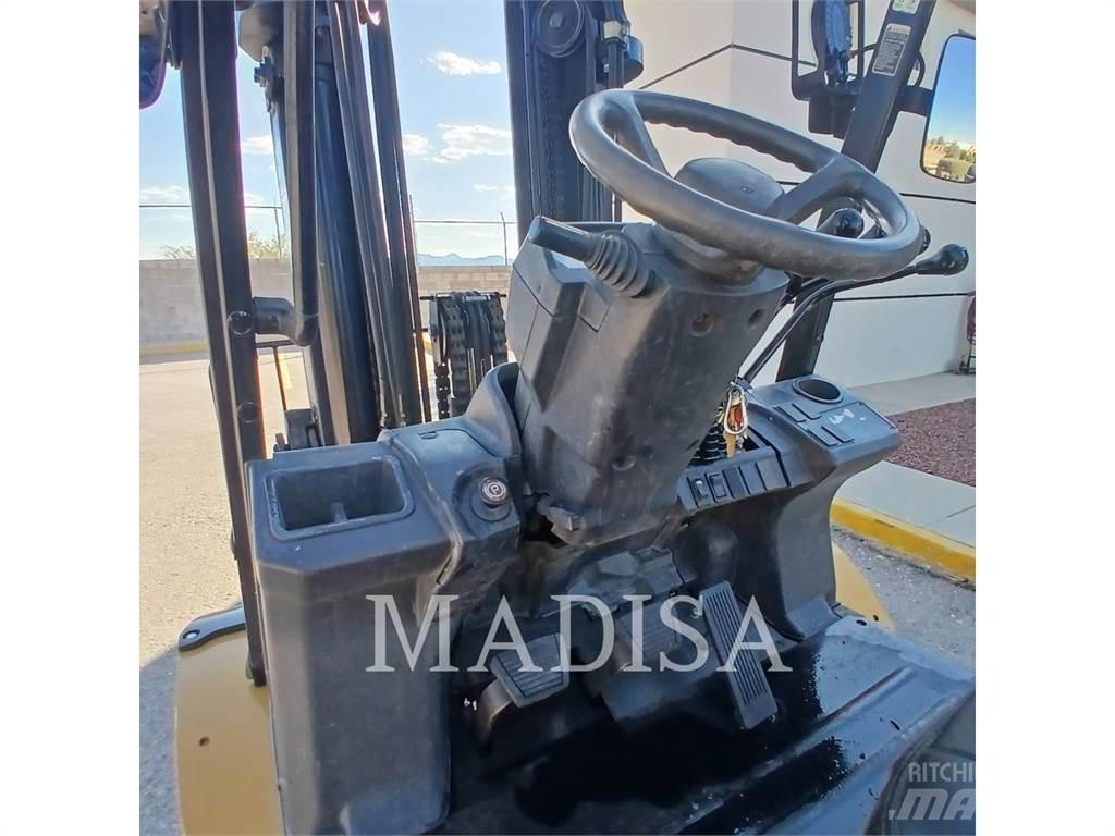 CAT LIFT TRUCKS DP50NM1 柴油卡車