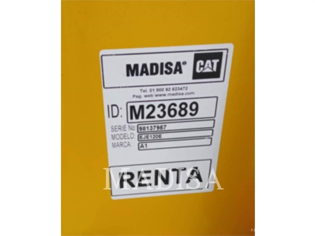 CAT LIFT TRUCKS EJE120E 集材機
