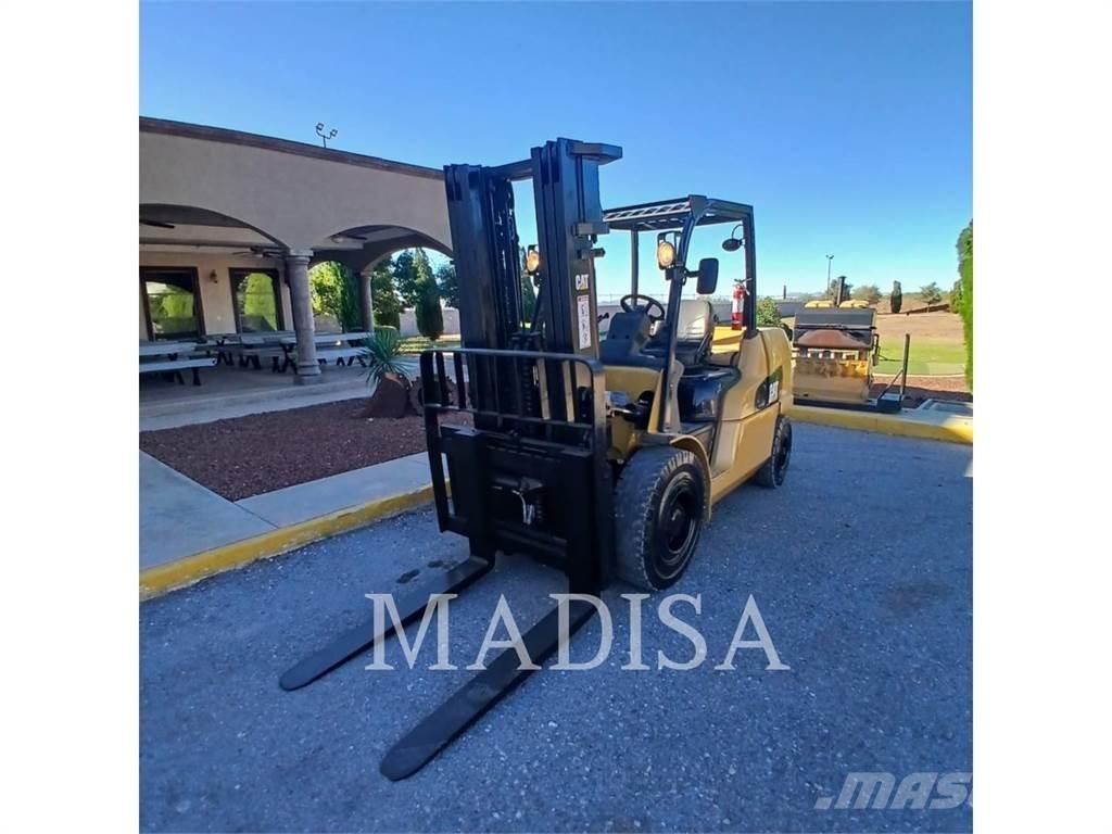 CAT LIFT TRUCKS PD11000 柴油卡車
