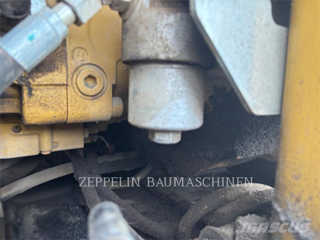 CAT M317F 旋轉式挖土機/掘鑿機/挖掘機