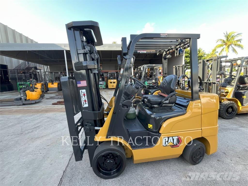CAT MCF2C60004 液化石油氣LPG卡車