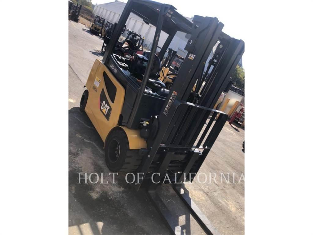 CAT MITSUBISHI 2EP6500 電動堆高機