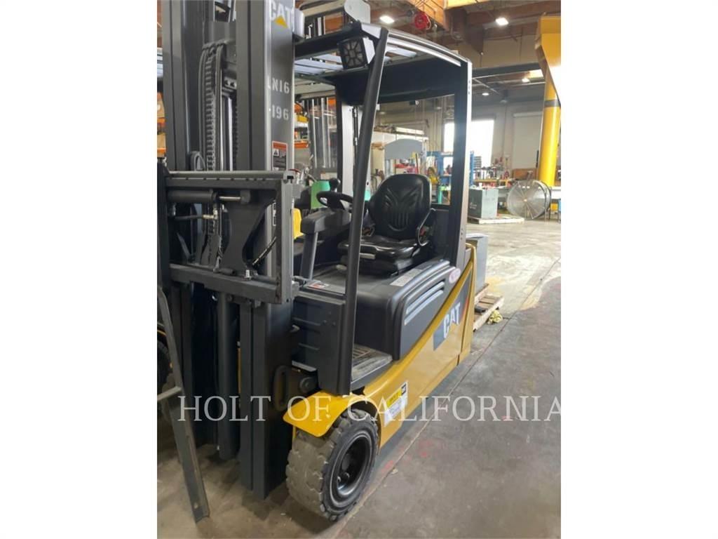 CAT MITSUBISHI 2ET4000 電動堆高機