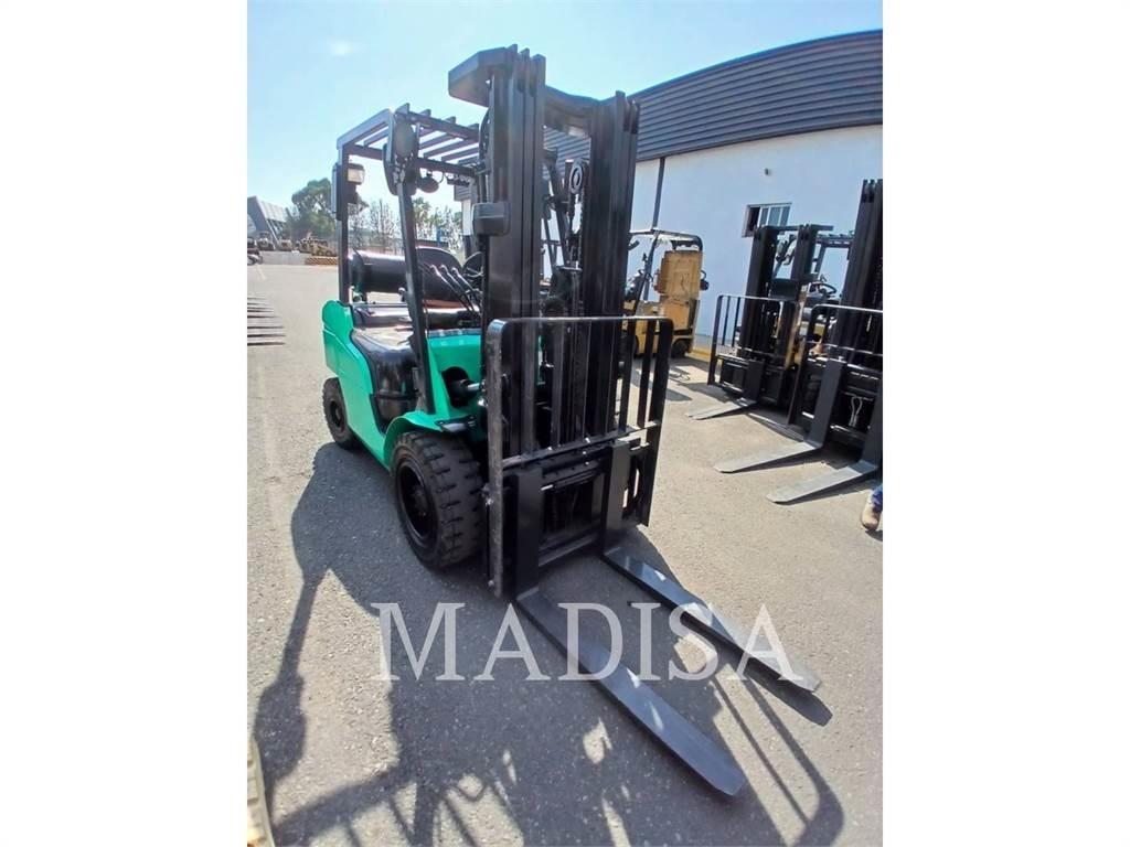CAT MITSUBISHI FG30N-LP 堆高機(叉車)-其他