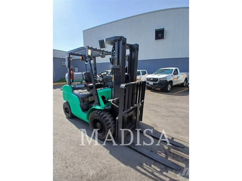 CAT MITSUBISHI FG30N-LP 堆高機(叉車)-其他