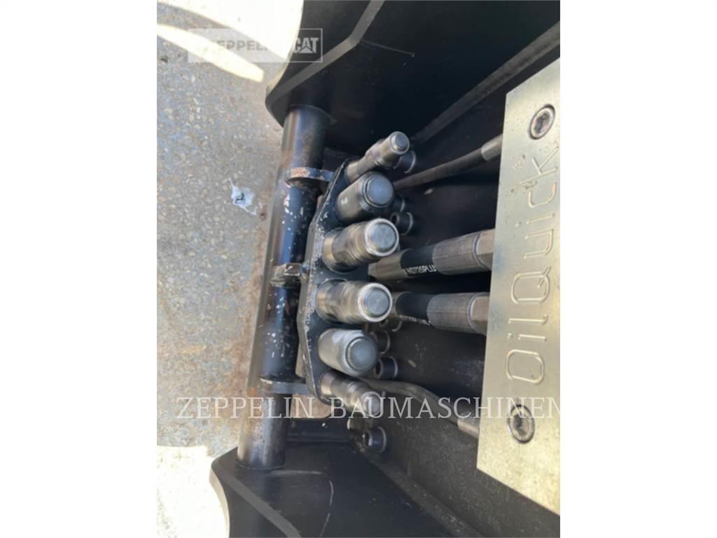 CAT MP318 工程軋碎機(壓碎機)
