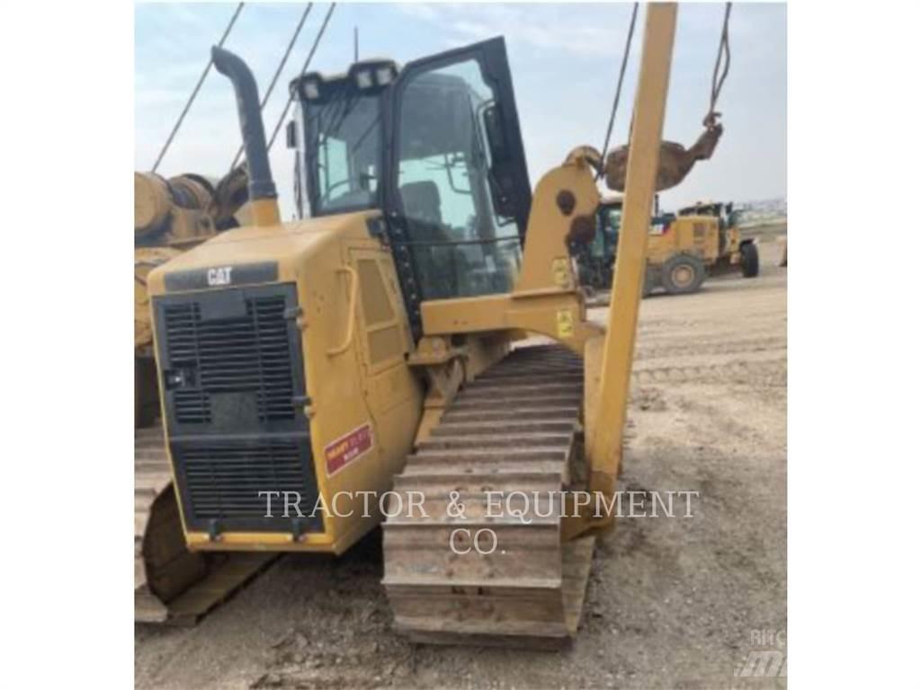 CAT PL61 履帶推土機