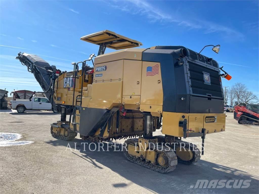 CAT PM825 瀝青冷銑刨機/銑床