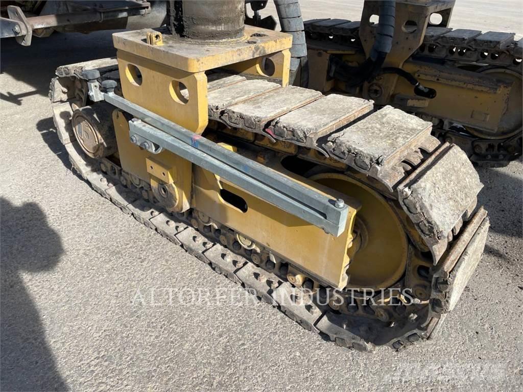 CAT PM825 瀝青冷銑刨機/銑床