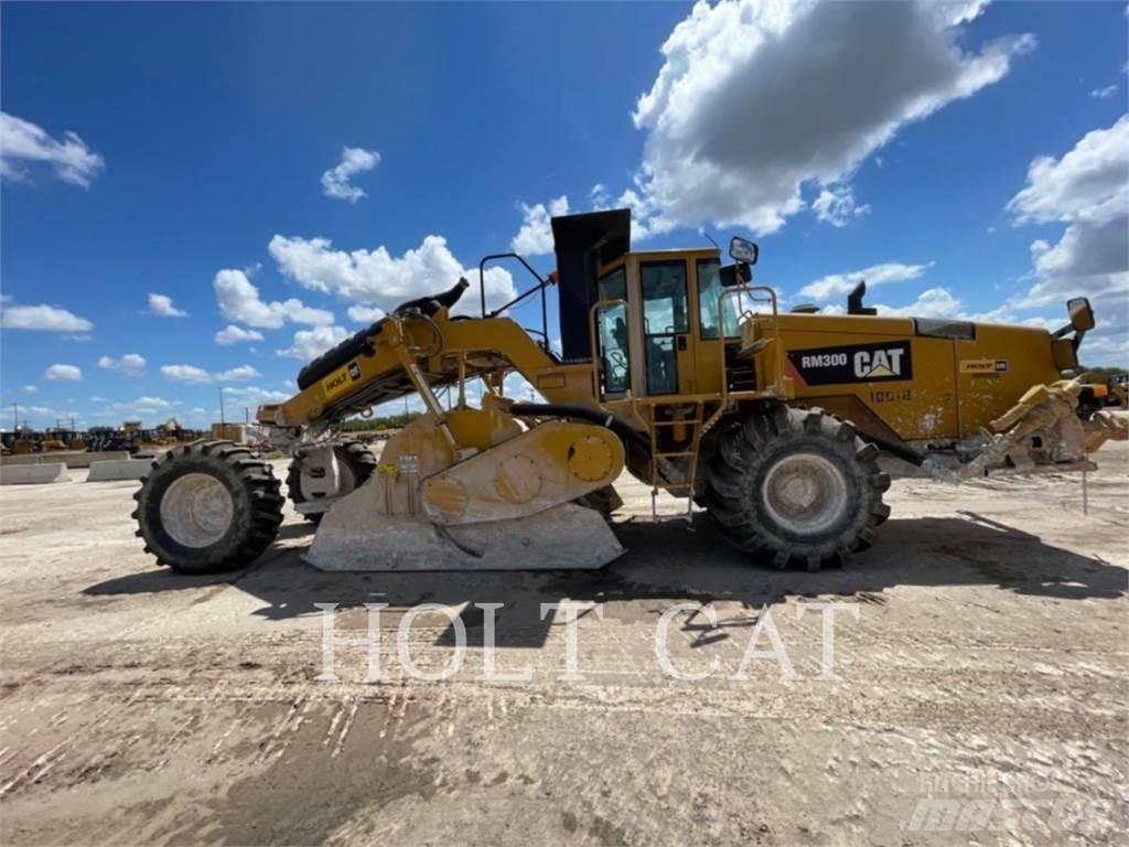 CAT RM300 瀝青再生設備