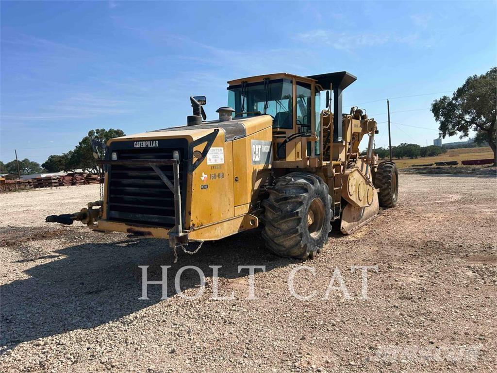 CAT RM300 瀝青再生設備