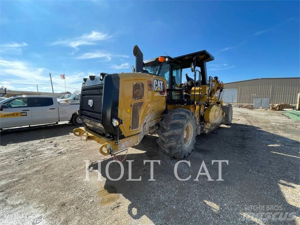CAT RM400 瀝青再生設備