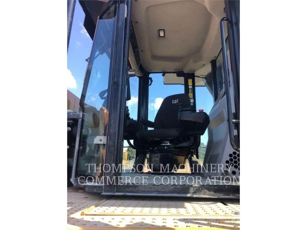 CAT RM400 瀝青再生設備