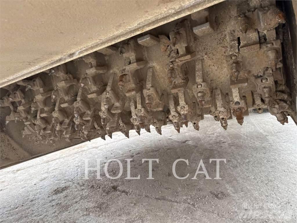 CAT RM400 CAB 瀝青再生設備