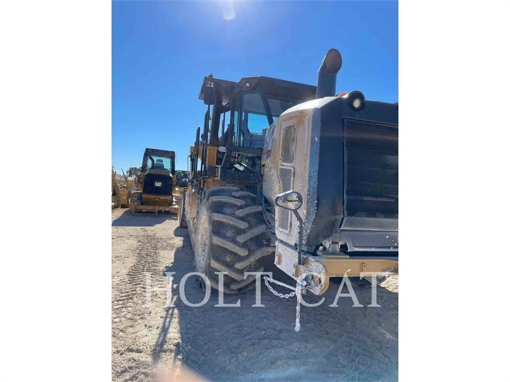 CAT RM400 CAB 瀝青再生設備