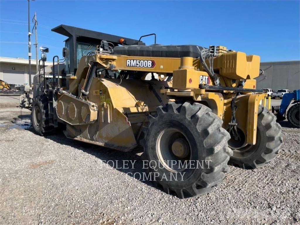CAT RM500B 瀝青攤舖機/鋪路機