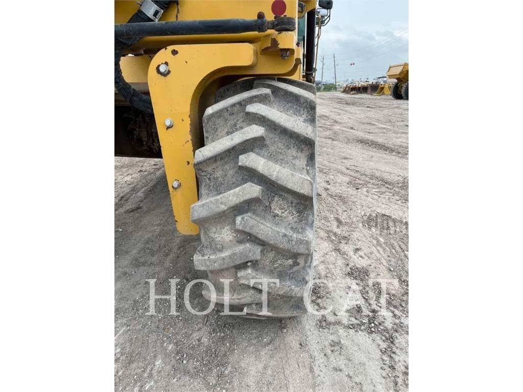CAT RM500B CAB 瀝青再生設備