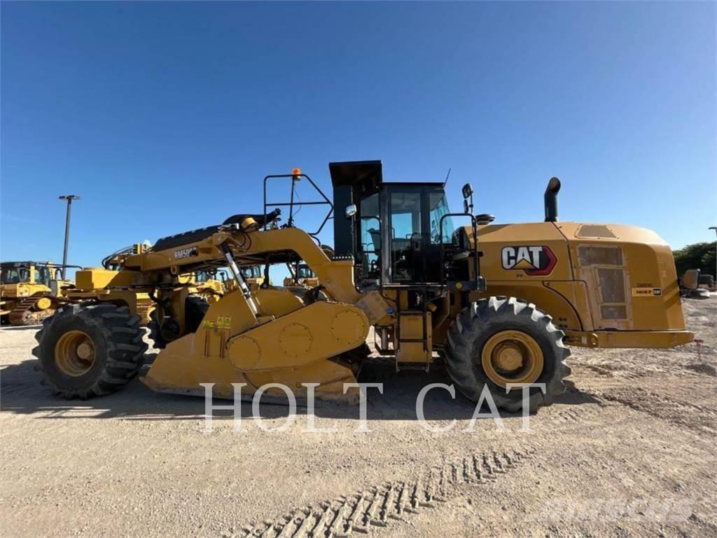 CAT RM500B CAB 瀝青再生設備